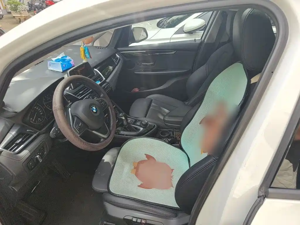 BMW 2 Series Active Tourer (Import) — миниатюра 8