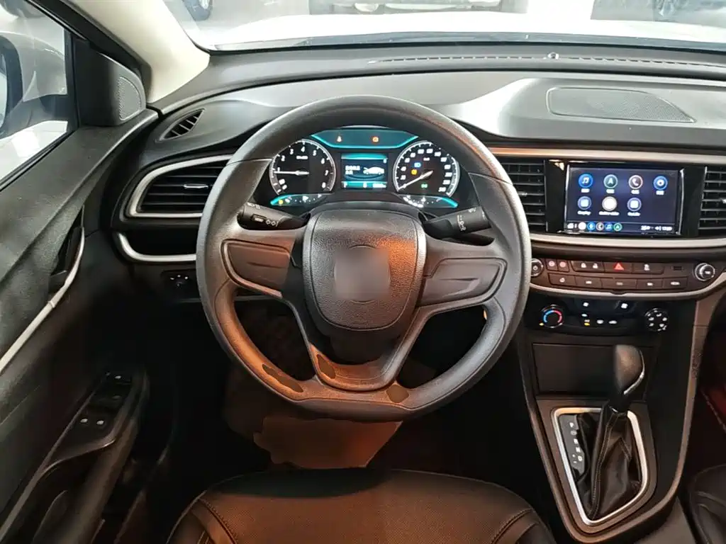 Buick Excelle — миниатюра 11