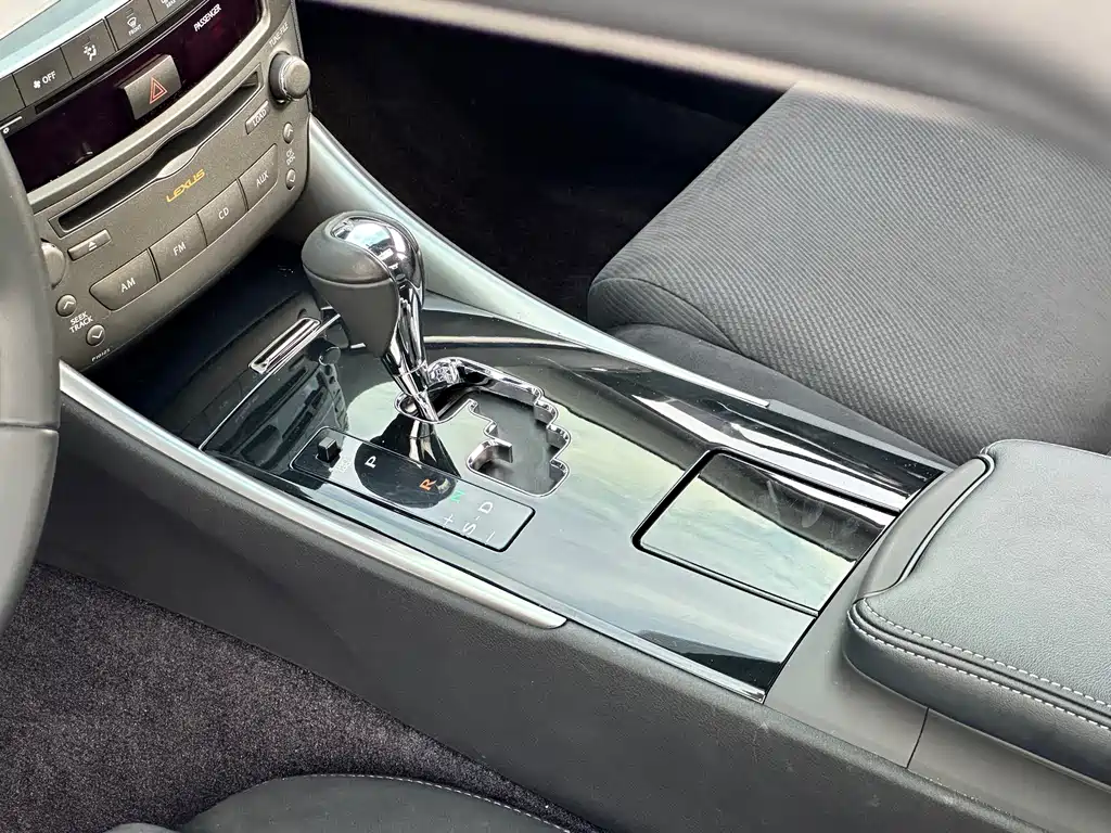Lexus IS 250 Dazzle Dynamic Edition, фото 19