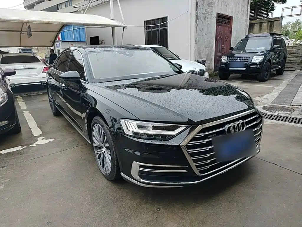 Audi A8 — миниатюра 4