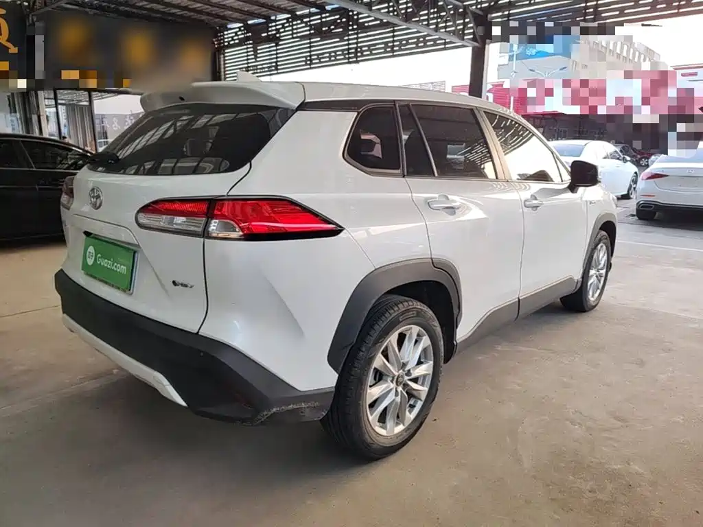 Toyota Corolla Cross — миниатюра 7
