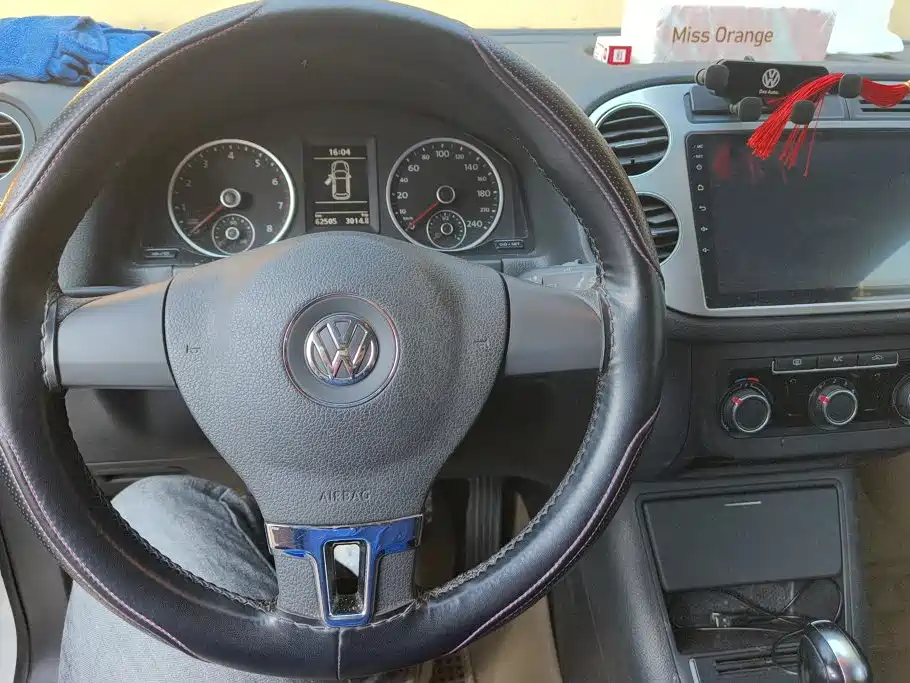 Volkswagen Tiguan — миниатюра 12