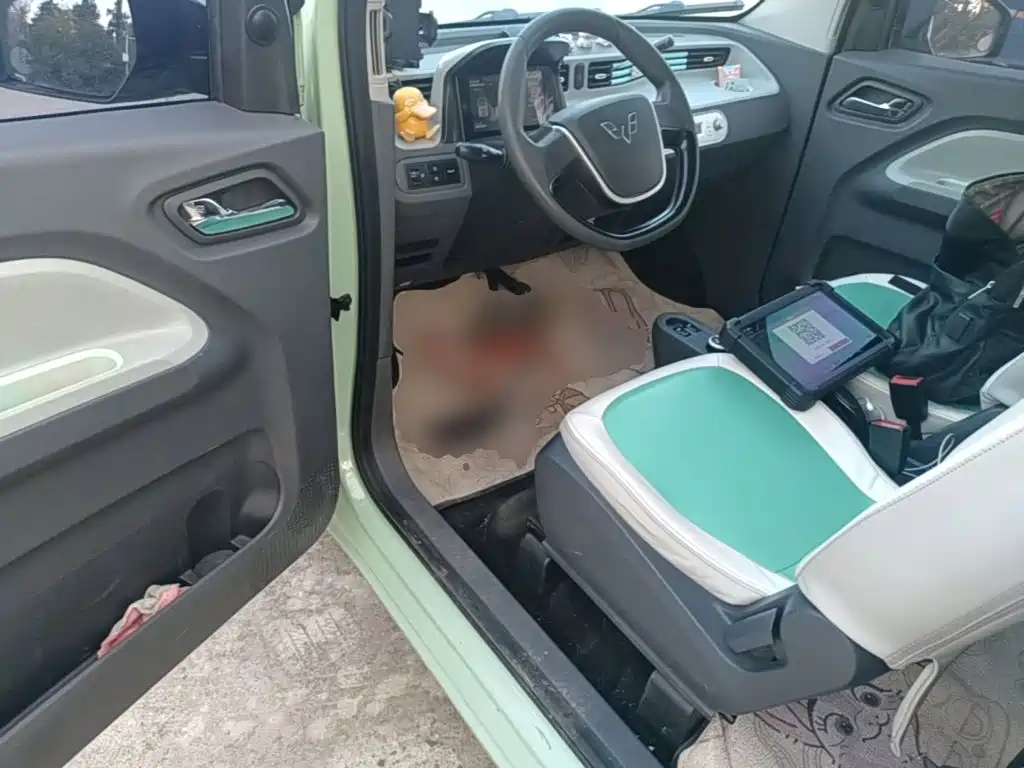 Wuling MINIEV — миниатюра 16