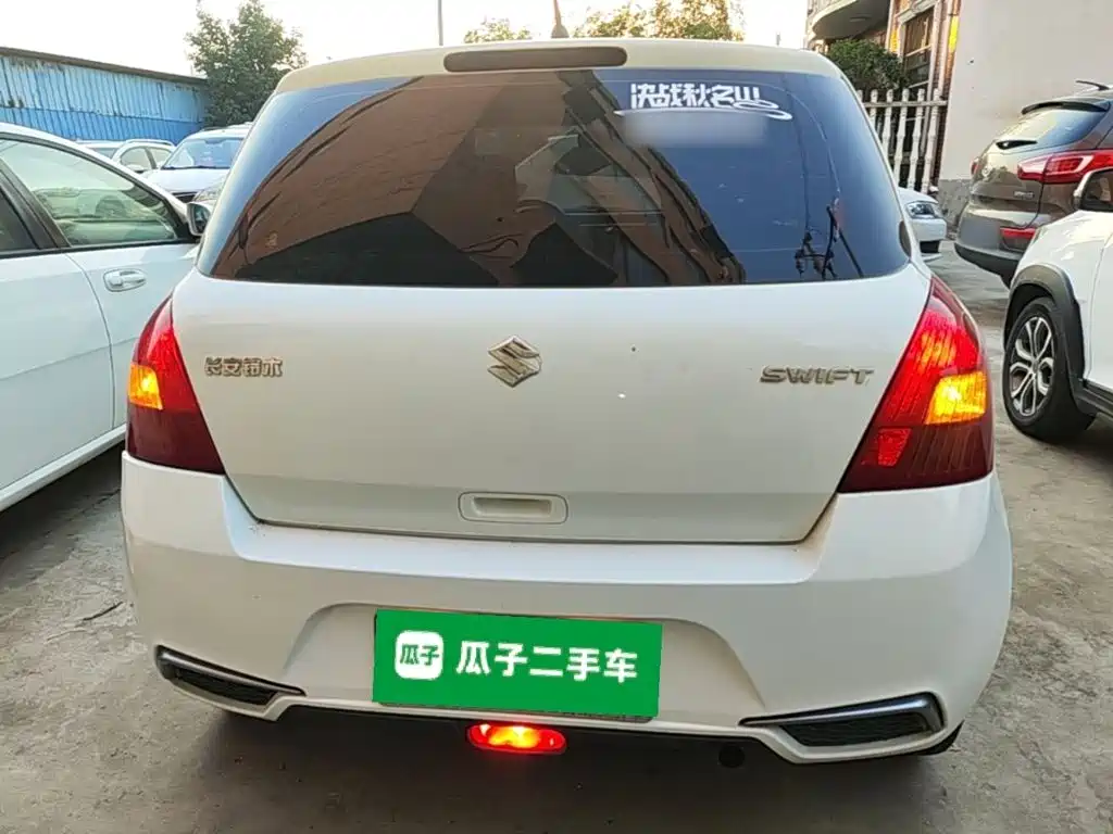 Suzuki Swift — миниатюра 6
