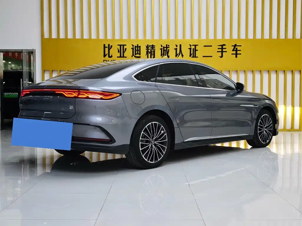 BYD Han — миниатюра 7