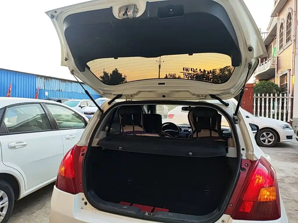 Suzuki Swift — миниатюра 19
