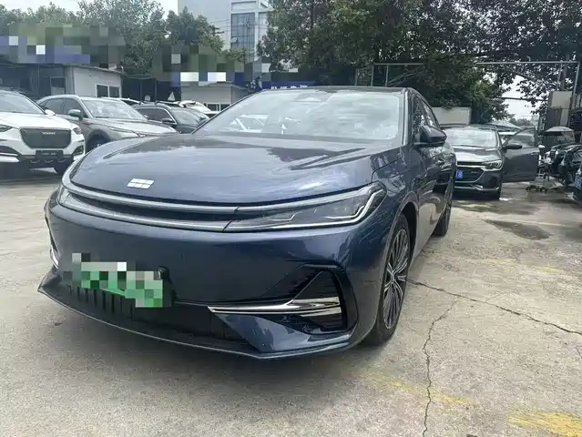 2025 Geely