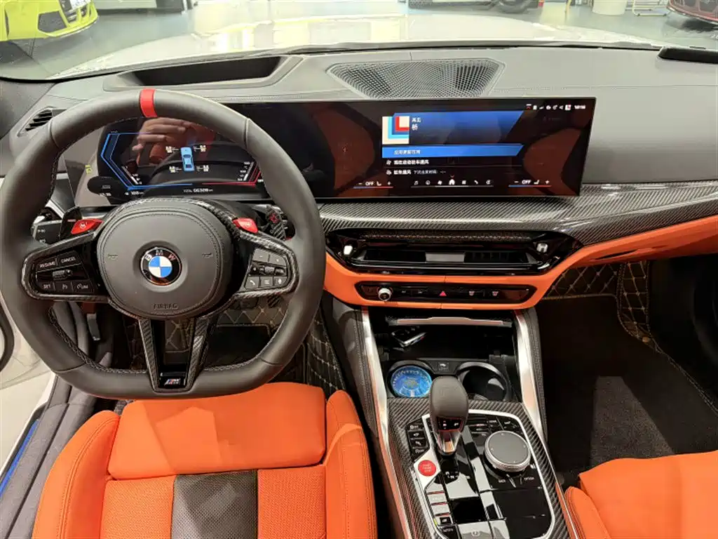 BMW M4 — миниатюра 10