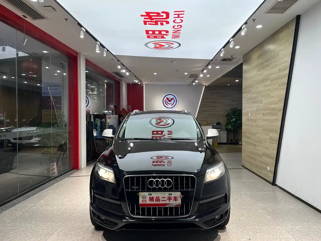 Audi Q7 2014 40 TFSI Sport
