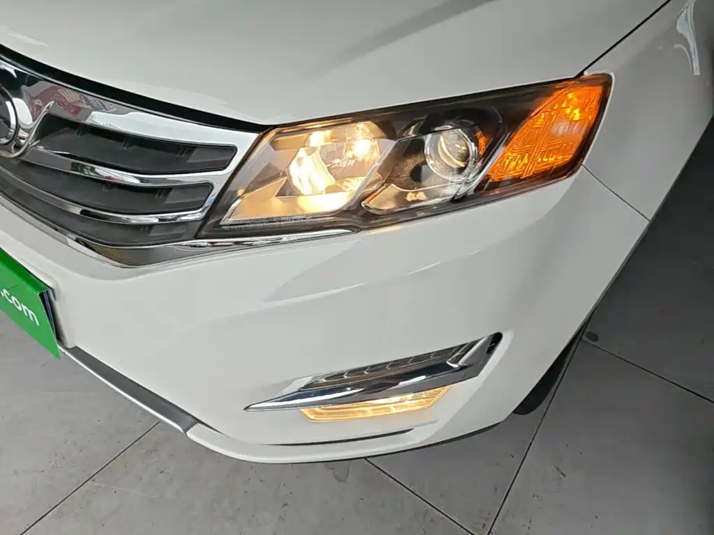 Landwind Landwind X5 — миниатюра 24