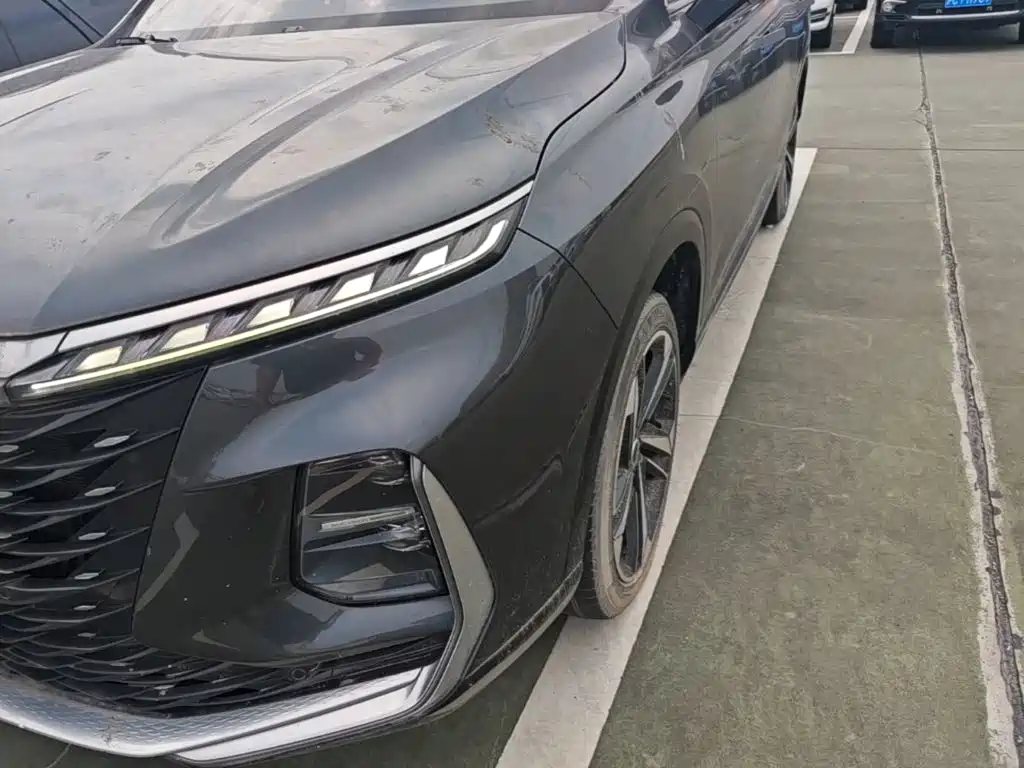 Roewe RX5 eMAX — миниатюра 24
