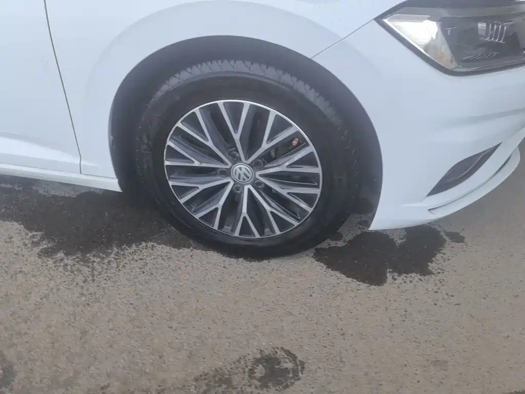 Volkswagen Sagitar — миниатюра 23