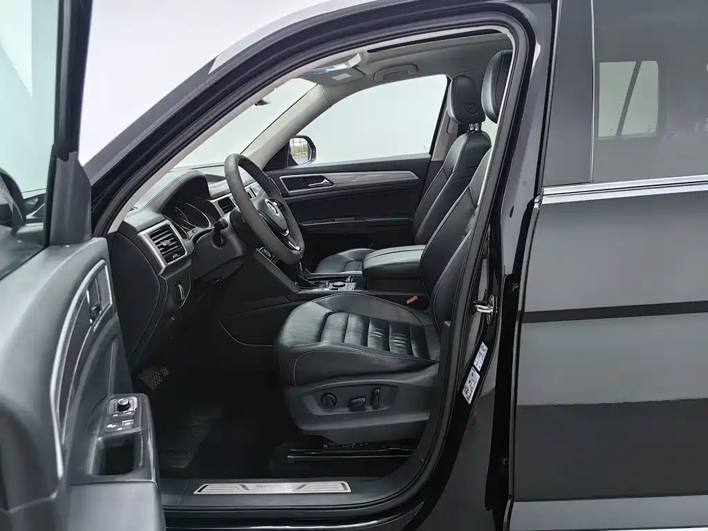 Volkswagen Teramont — миниатюра 10