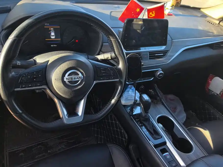 Nissan Teana — миниатюра 12