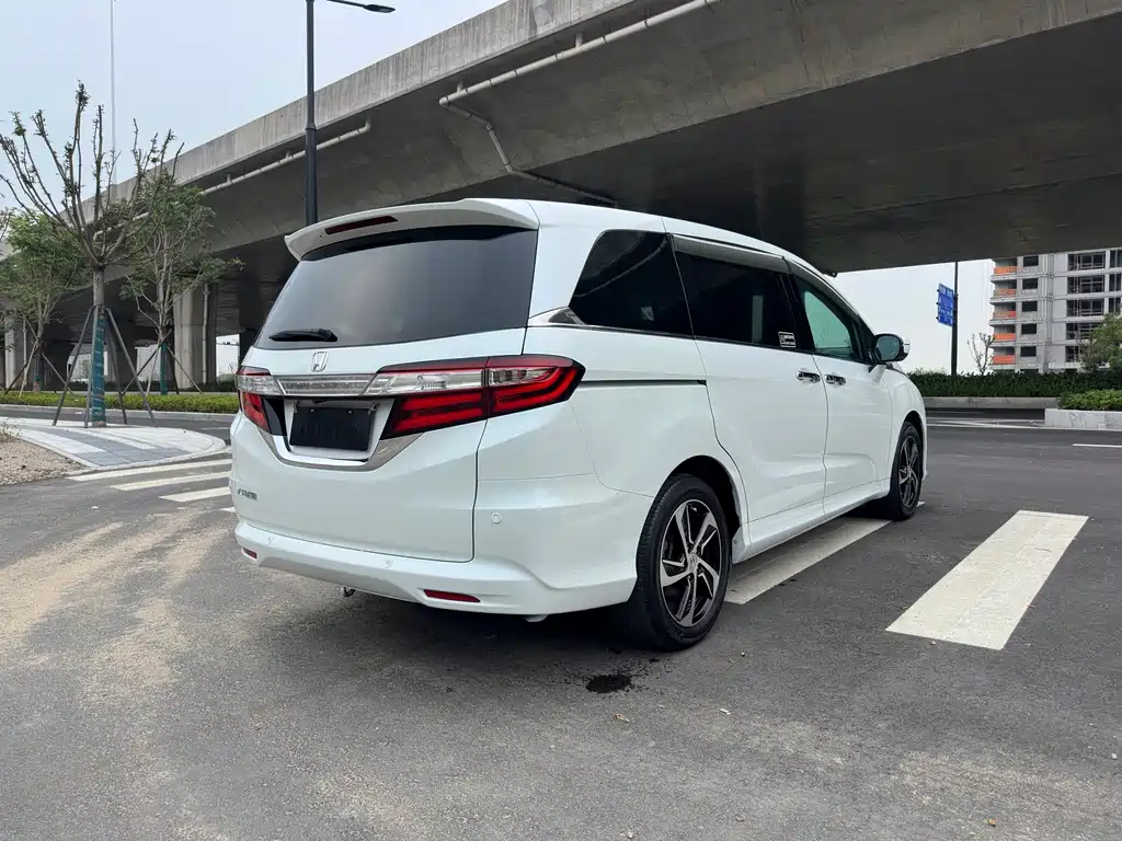 Honda Odyssey — миниатюра 5