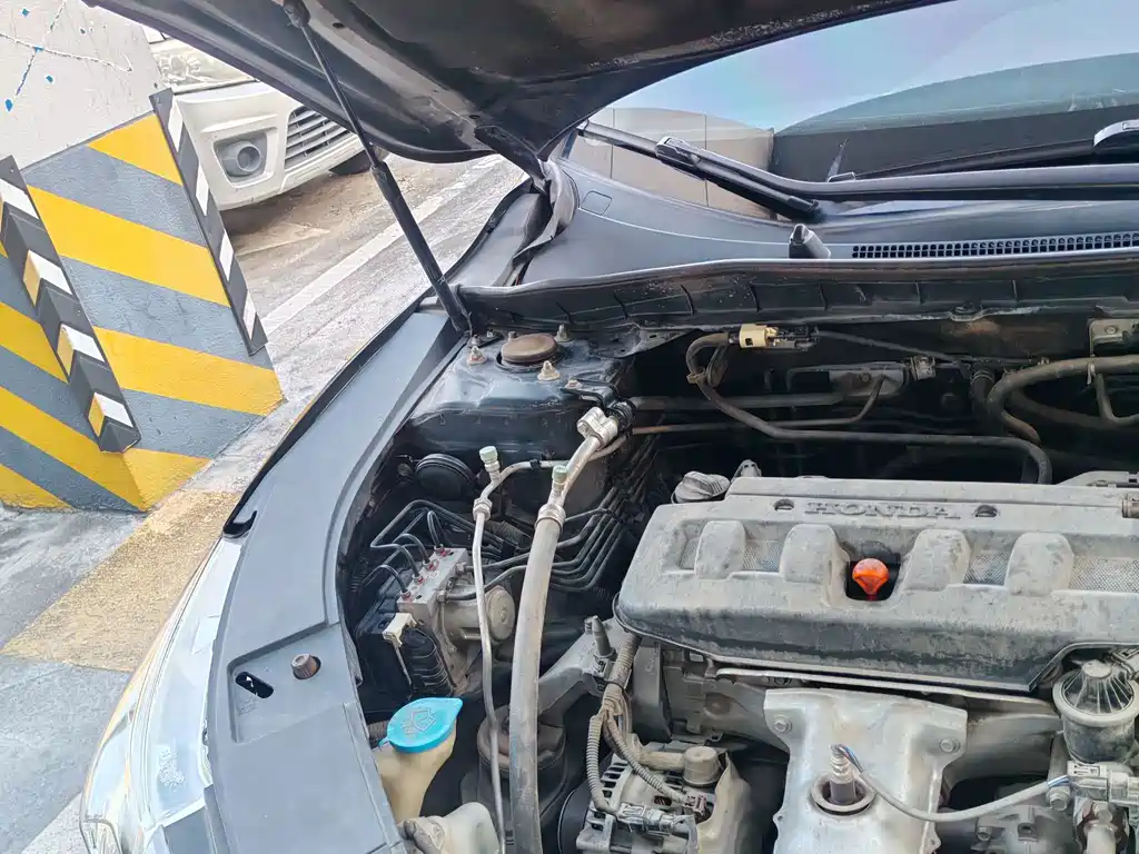 Honda Accord — миниатюра 14