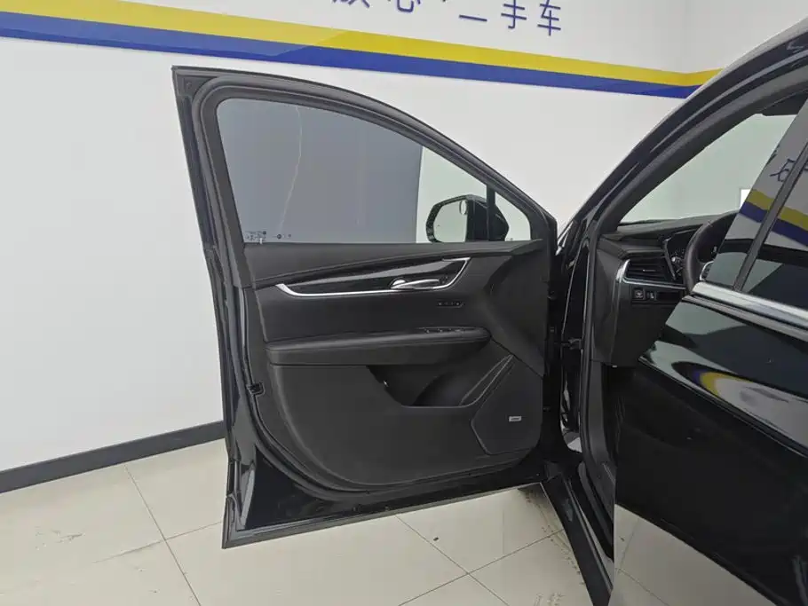 Cadillac XT5 — миниатюра 7