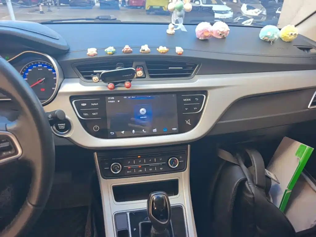 Geely Vision — миниатюра 13
