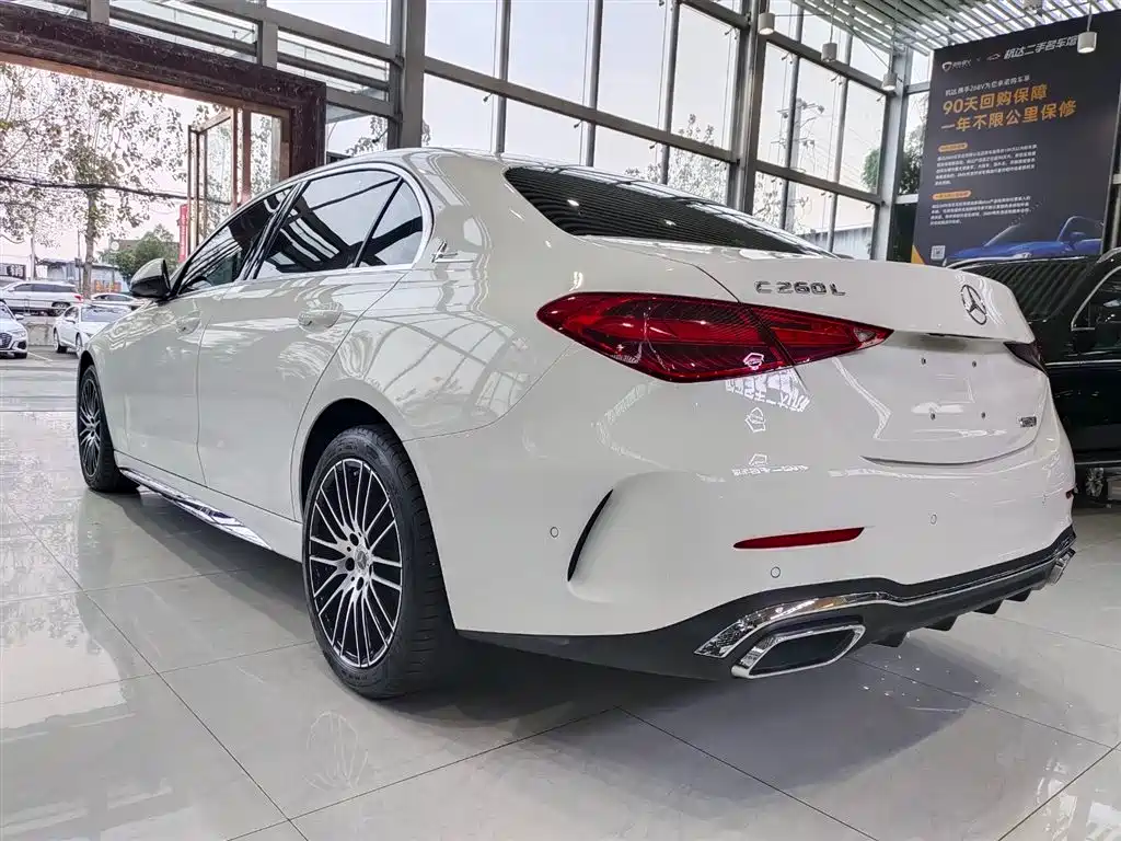 MERCEDES-BENZ C CLASS