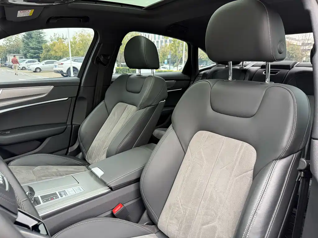 Audi A6L — миниатюра 10