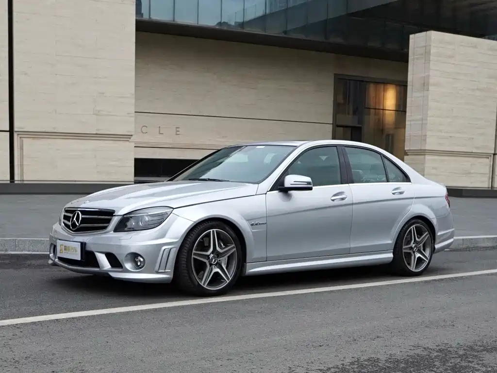Mercedes-Benz C-Class AMG 2011
