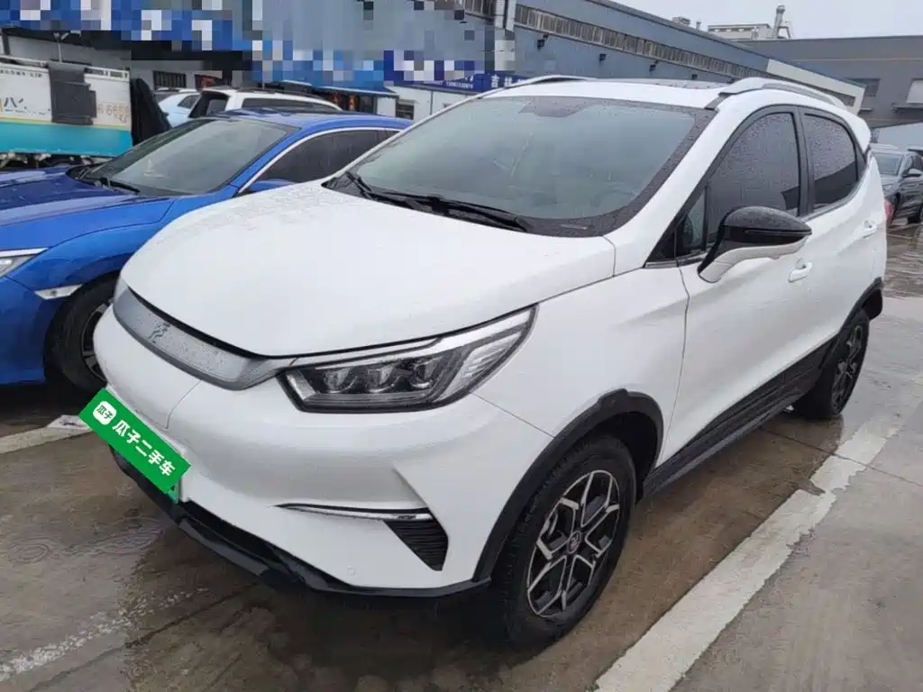 BYD Yuan Pro — миниатюра 2