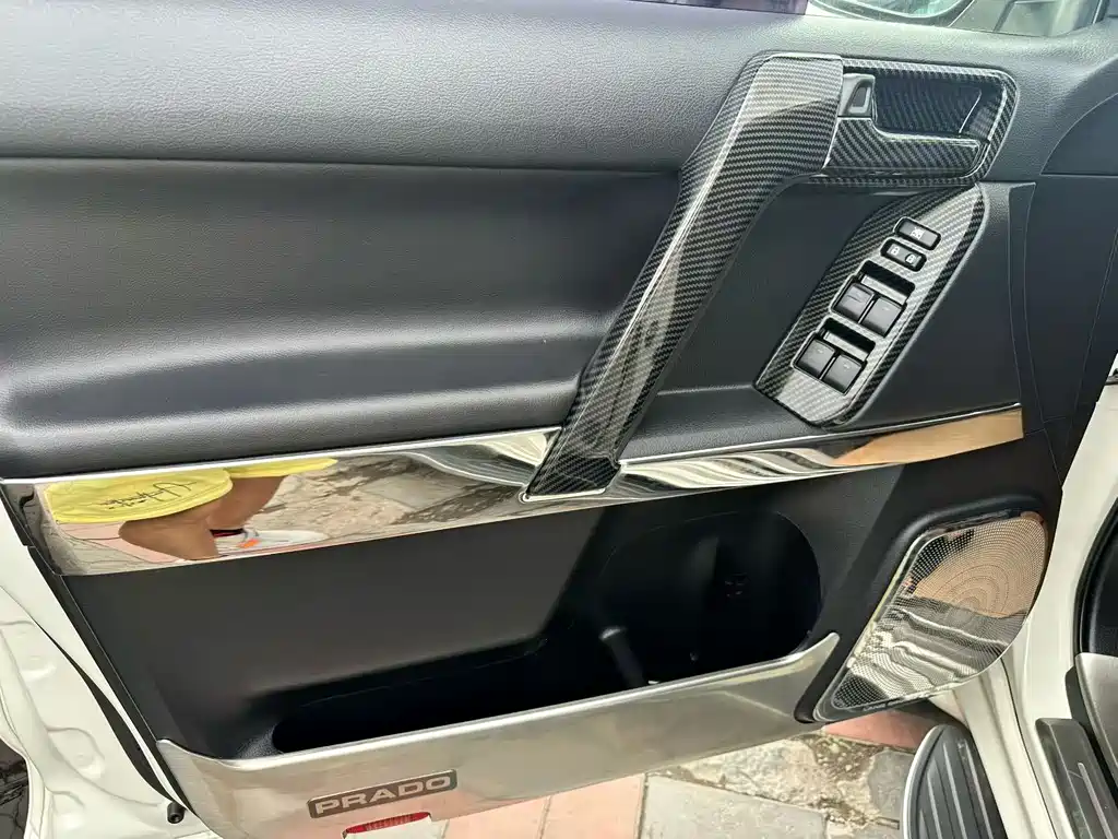 Toyota Land Cruiser Prado 2018 3.5L AT TX-L NAVI