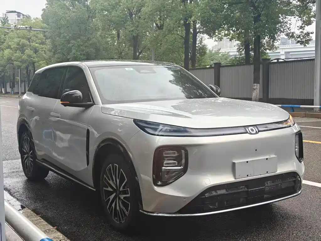 Changan Q07 2025 215 Flagship PLUS