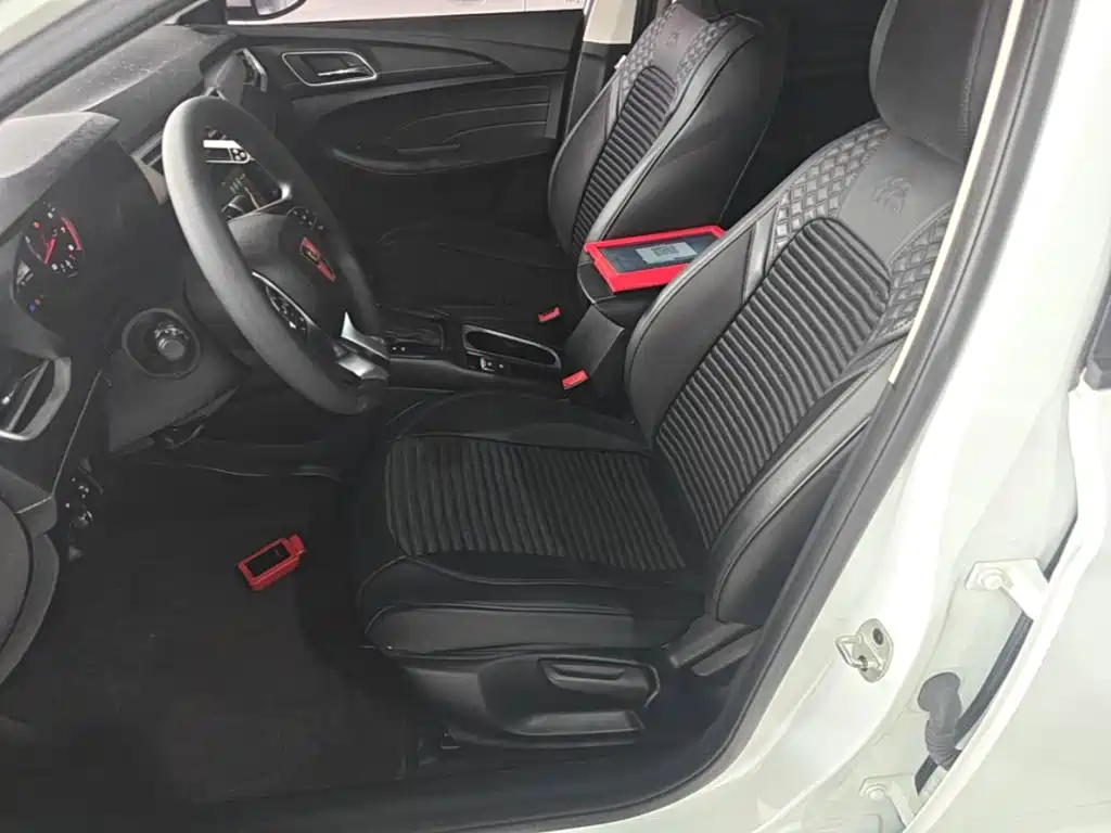Roewe i5 — миниатюра 15