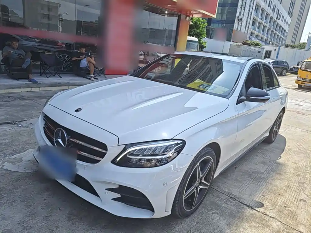 Mercedes-Benz C-Class 2020