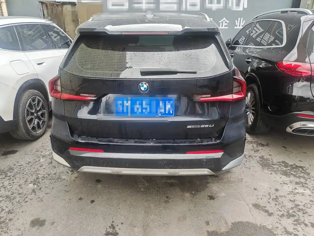 BMW X1 — миниатюра 10