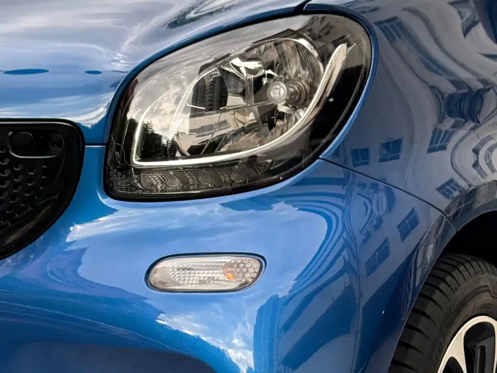 smart Smart Fortwo — миниатюра 19