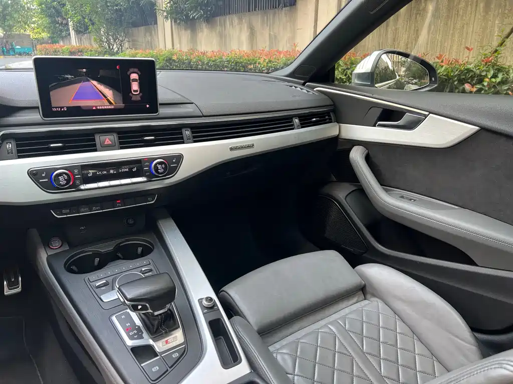 Audi S5 — миниатюра 6