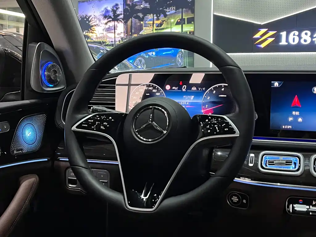 Mercedes-Benz GLE (Import) — миниатюра 17