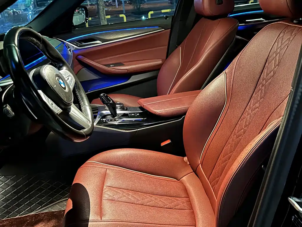 BMW 5 Series — миниатюра 6