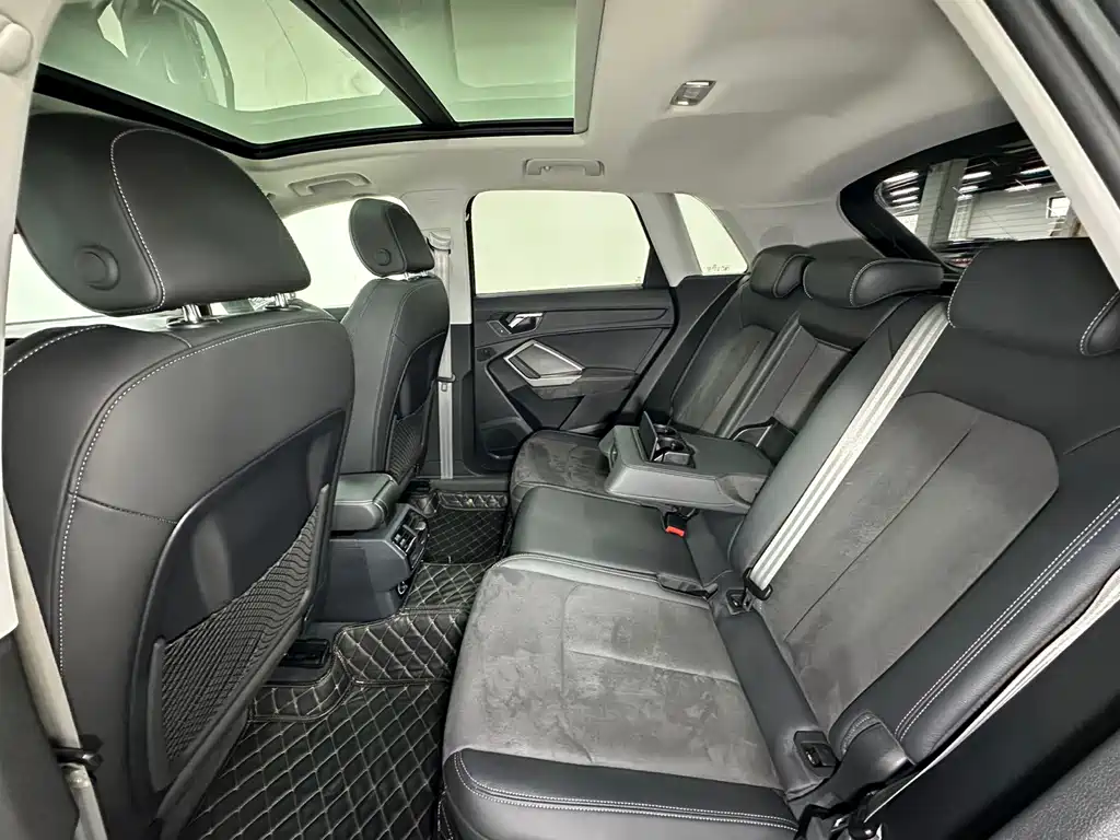 Audi Q3 — миниатюра 11