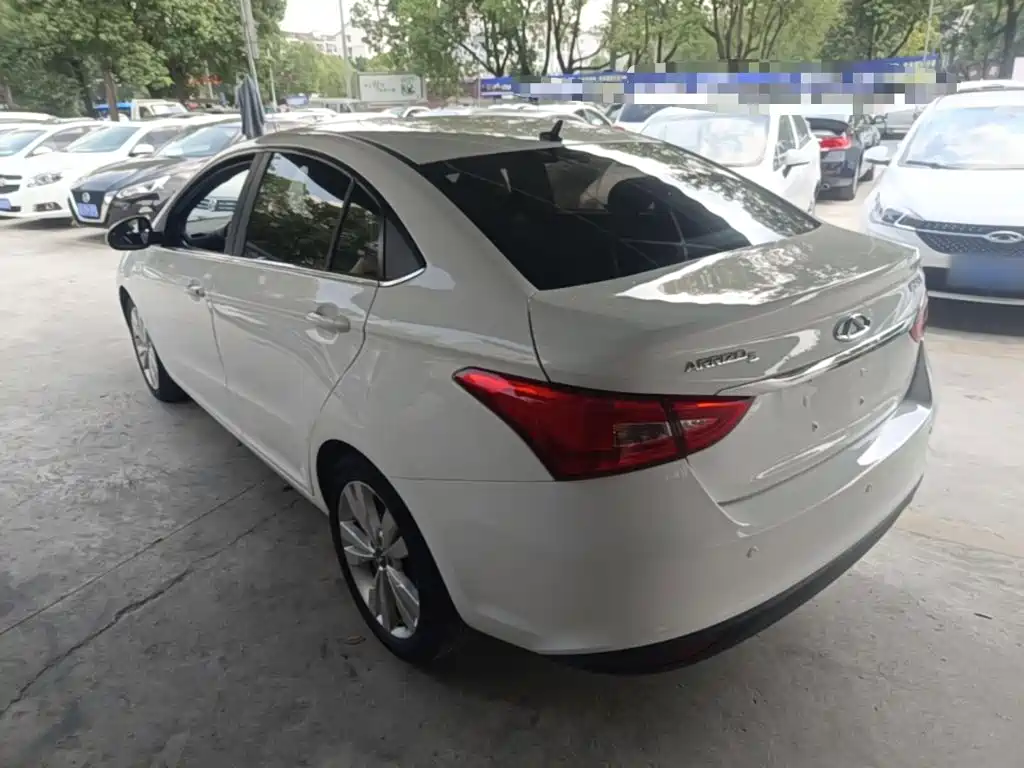 Chery Arrizo 5 5 2016 1.5L MT