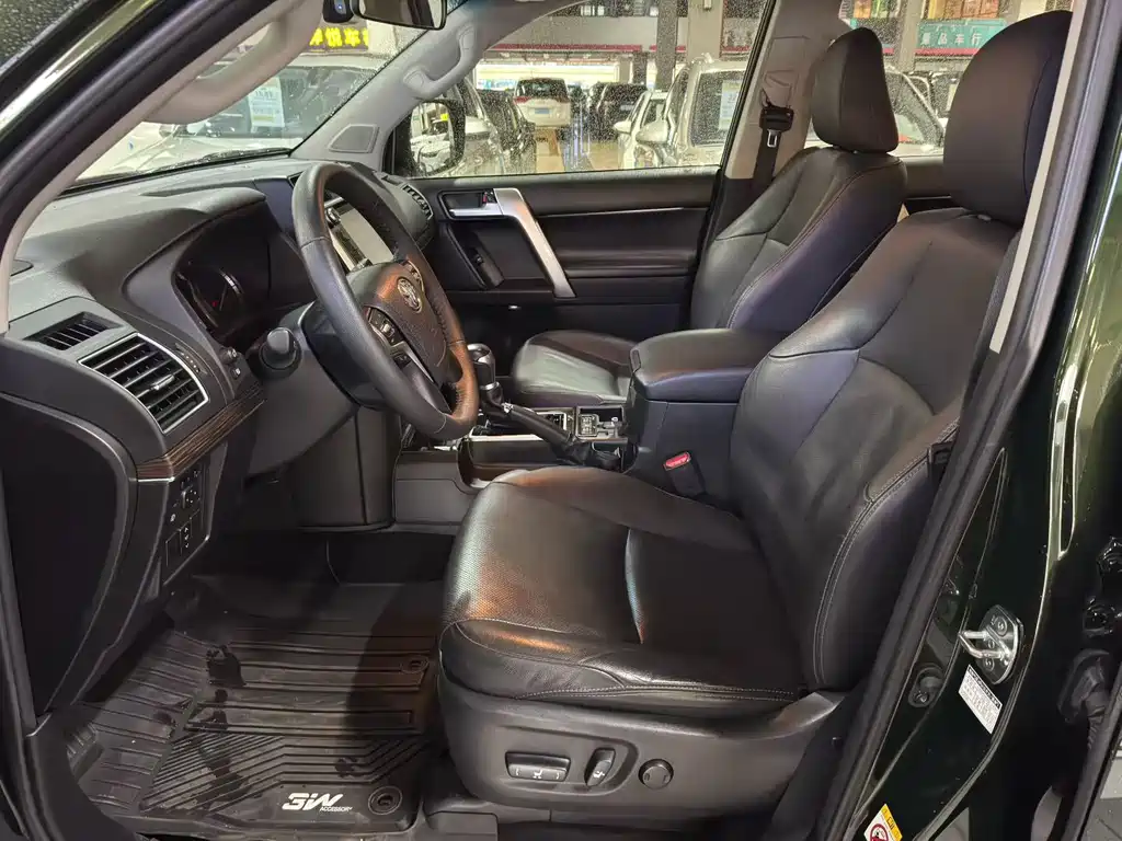 Toyota Prado — миниатюра 6