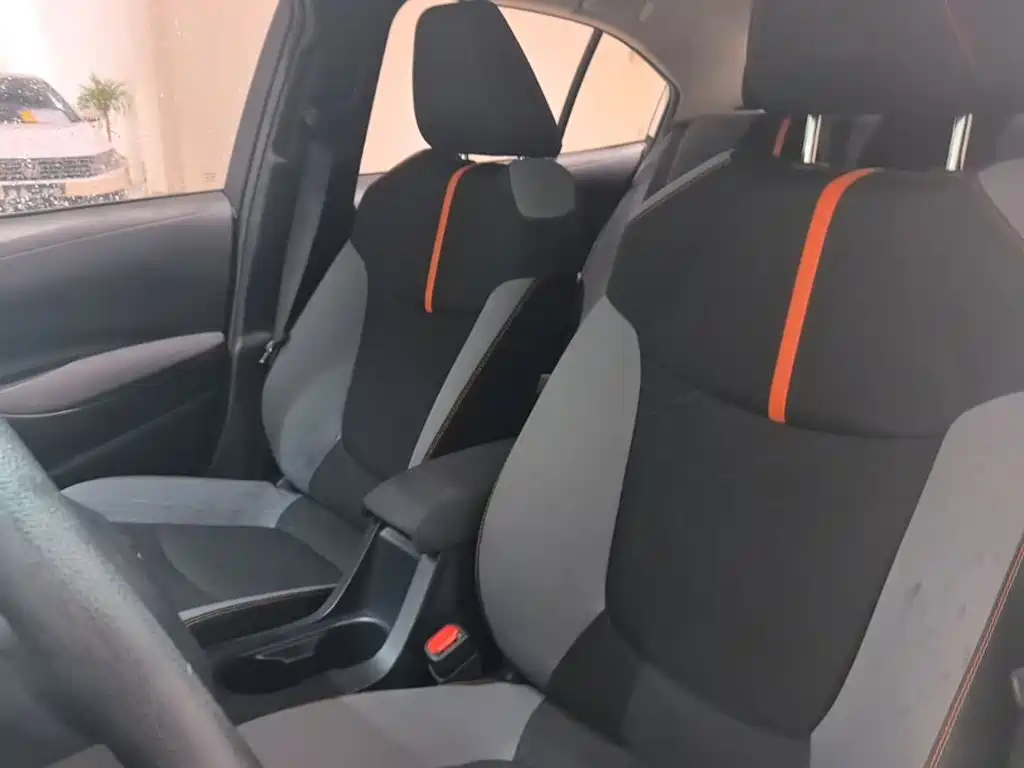 Toyota Corolla — миниатюра 15
