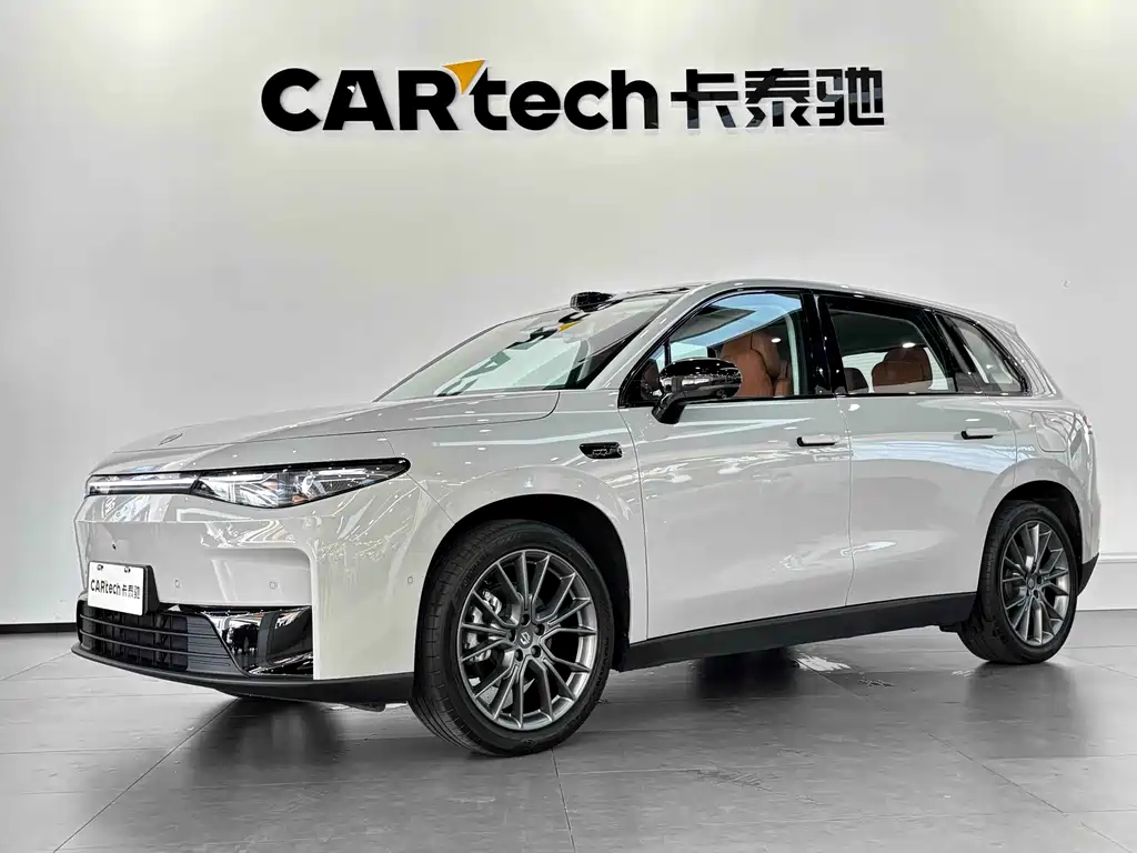 2025 Leapmotor C10 - zdjęcie 1 z 31