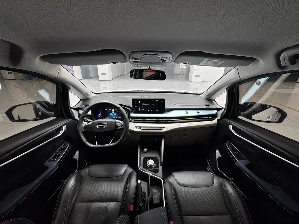 GEELY GEOMETRY EX3 KUNG FU COW