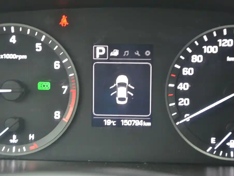Hyundai Sonata — миниатюра 11