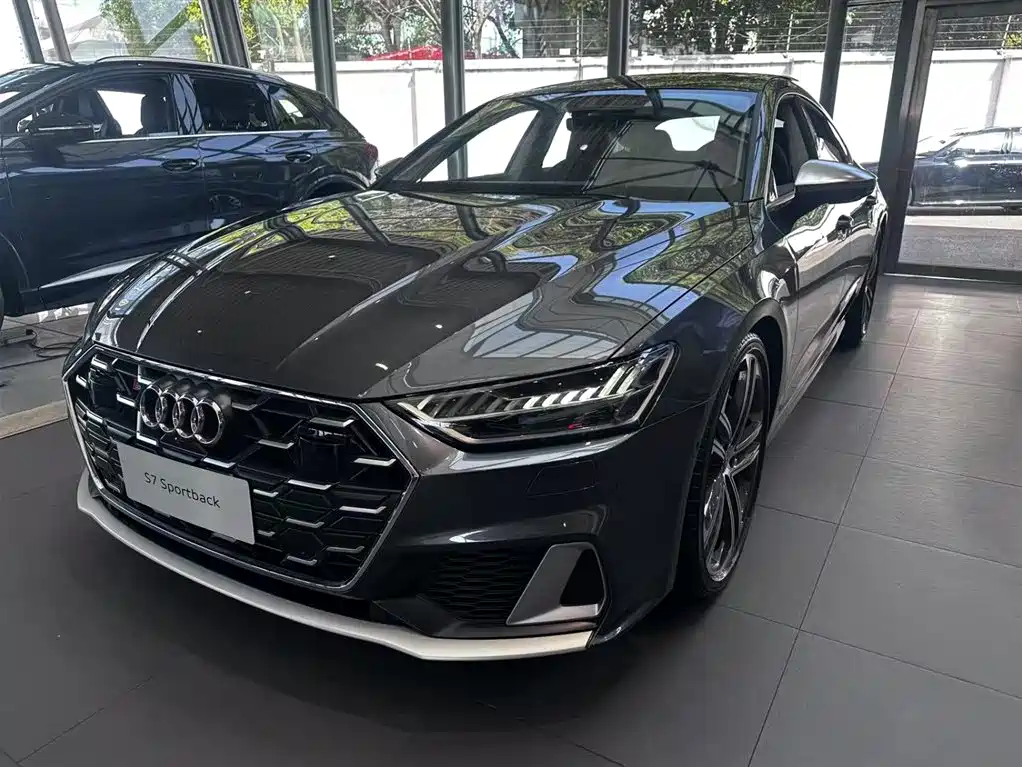 Audi S7 2025