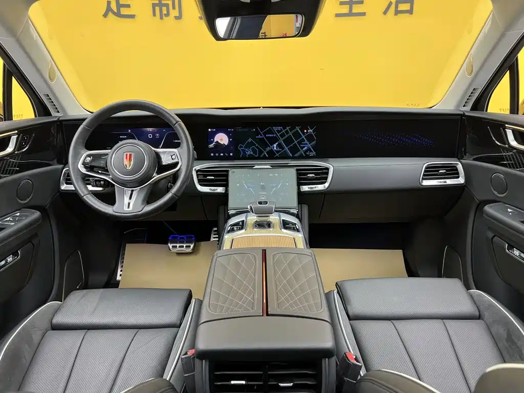 Hongqi Hongqi E-HS9 — миниатюра 10