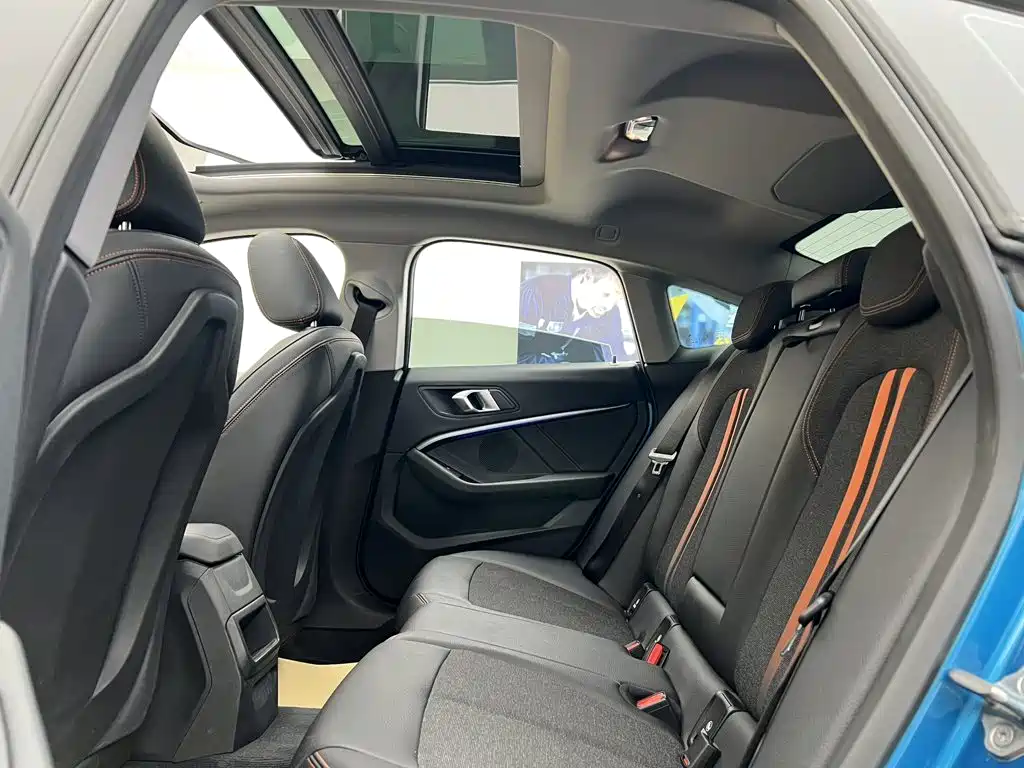 BMW 2 Series (Import) — миниатюра 26