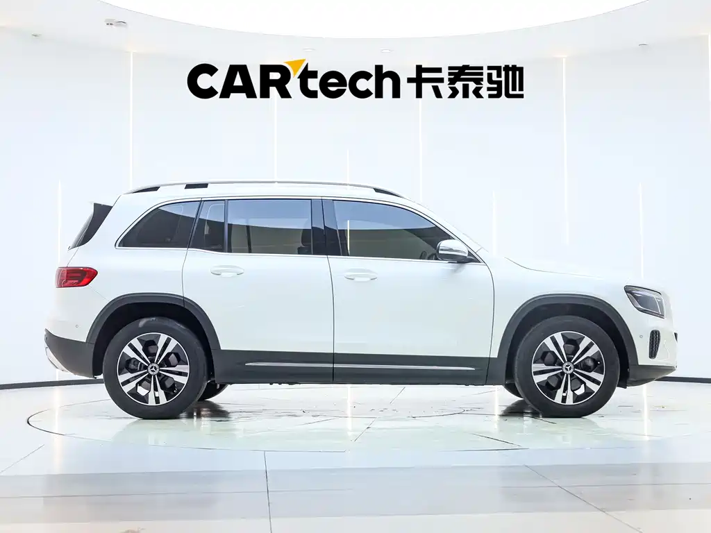 Mercedes-Benz GLB 2024 GLB 200 Fashion