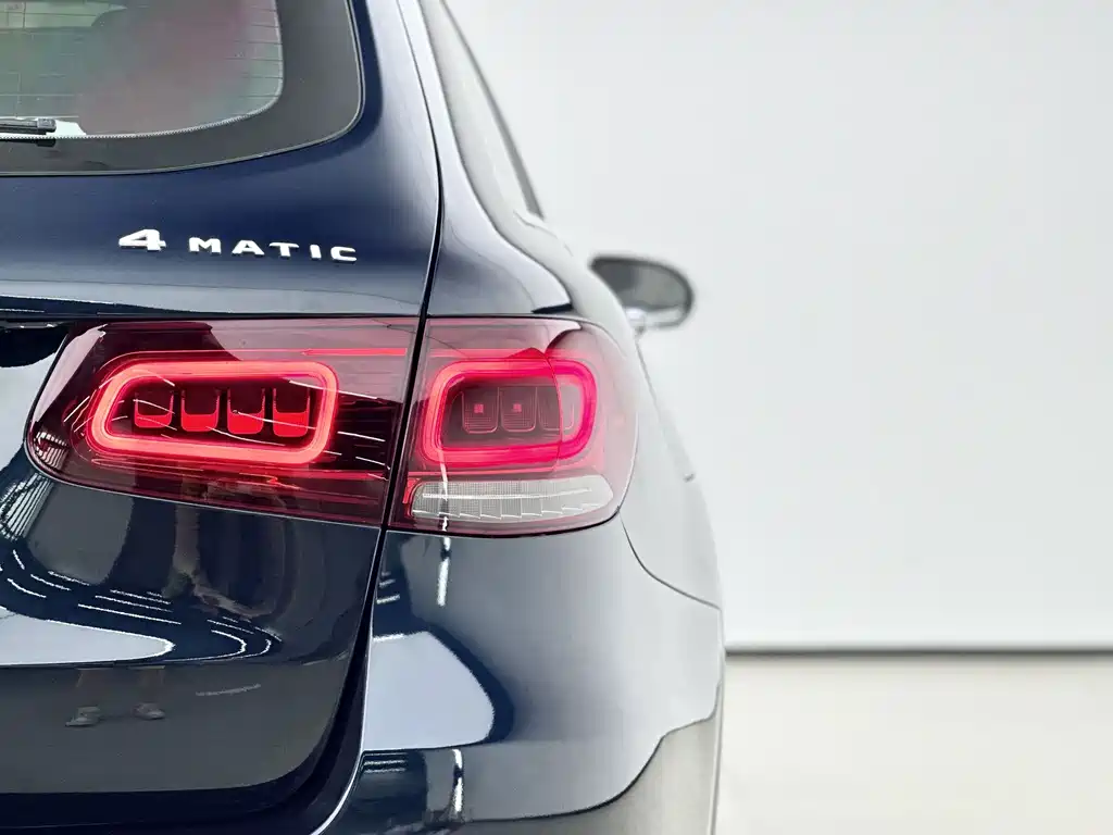 Mercedes-Benz GLC — миниатюра 16