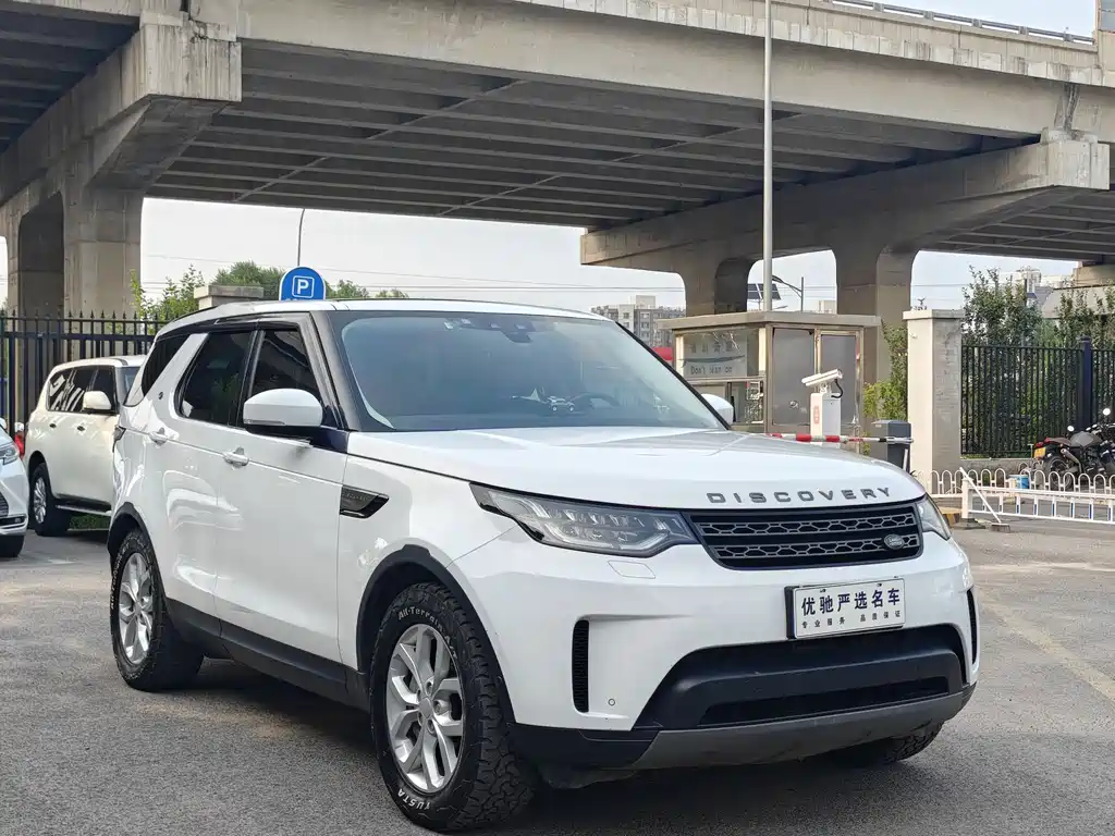 Land Rover Discovery 2018 3.0 SC V6 SE
