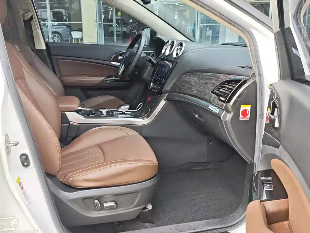 BYD Tang New Energy — миниатюра 15