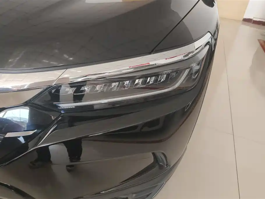Honda Breeze 2021 240TURBO CVT Smart